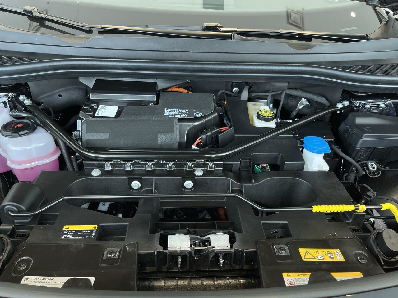 2023 Volkswagen ID.4 in Calgary, Alberta