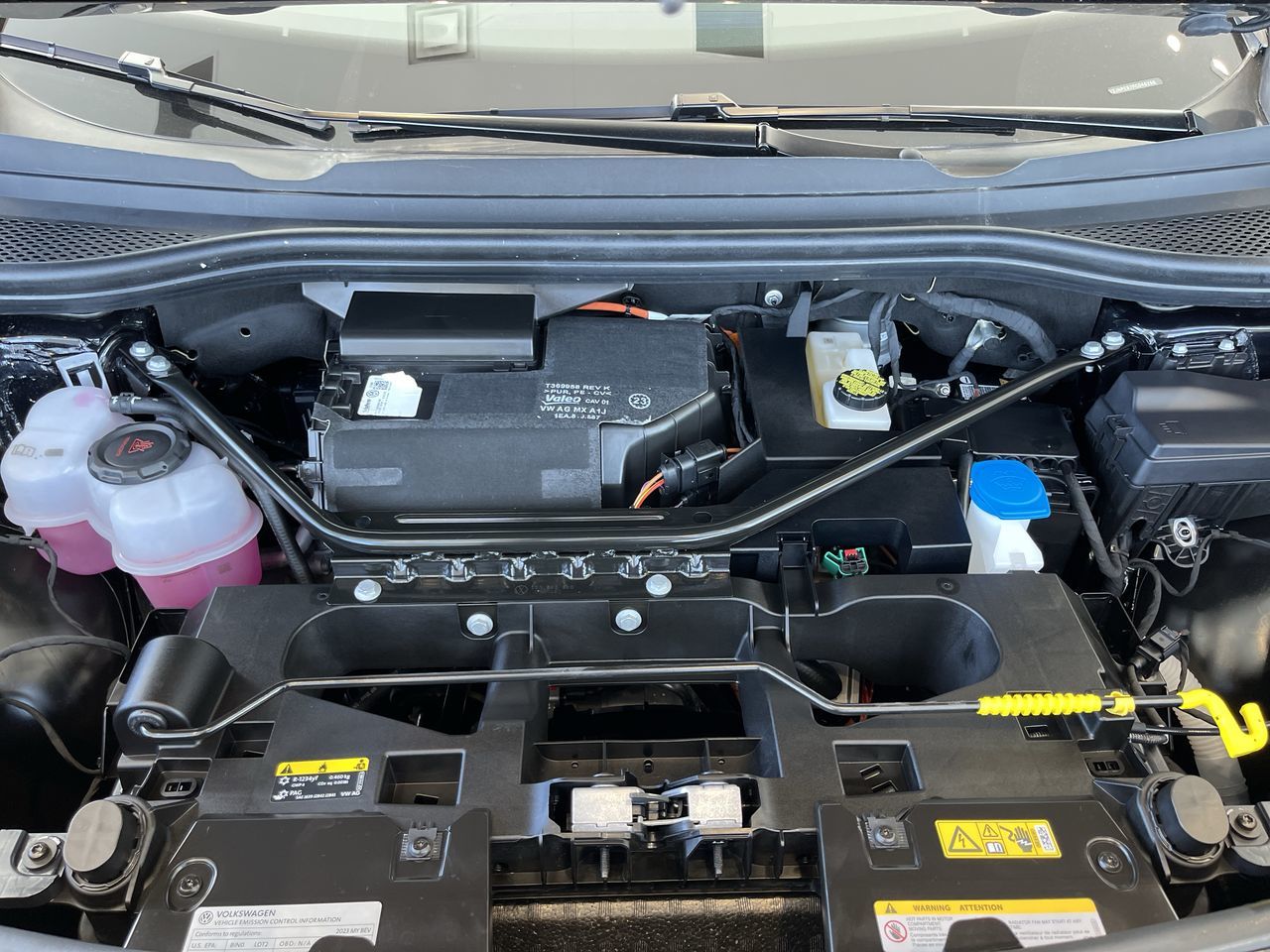 2023 Volkswagen ID.4 in Calgary, Alberta