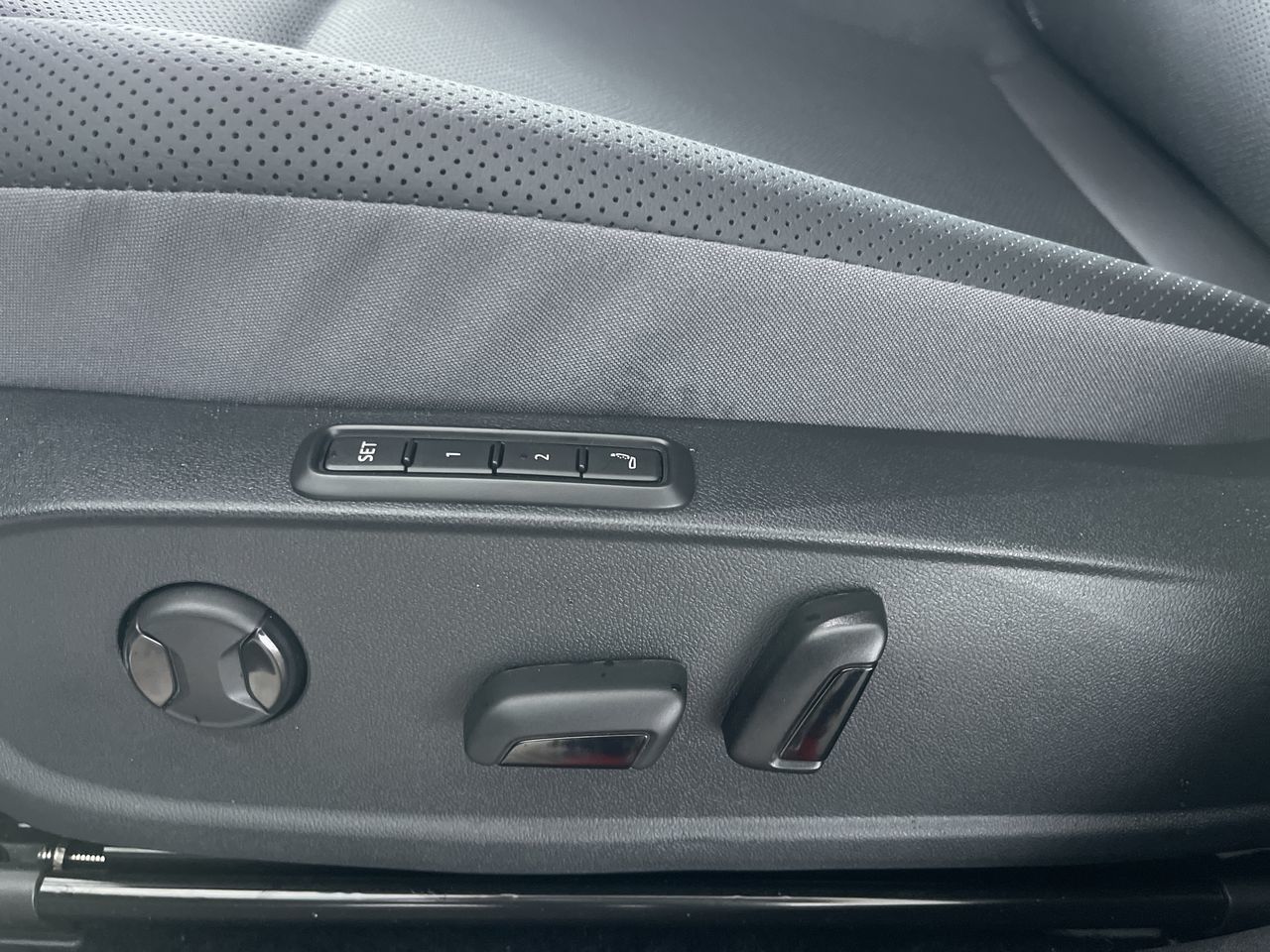2025 Volkswagen ID.4 in Calgary, Alberta