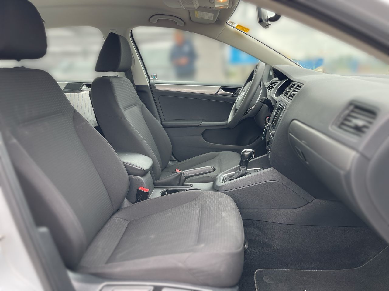 2017 Volkswagen Jetta in Calgary, Alberta