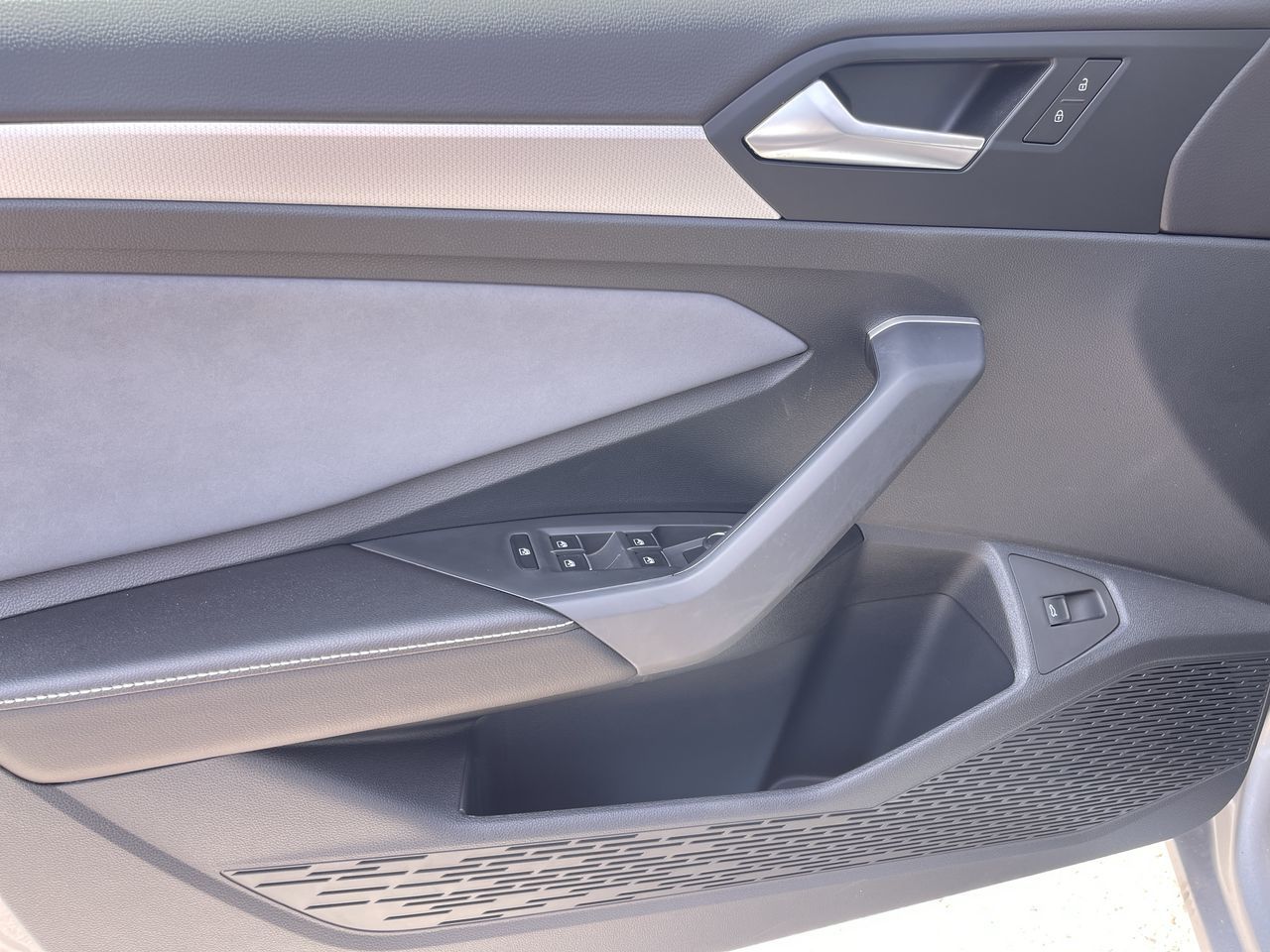 2025 Volkswagen Jetta in Calgary, Alberta