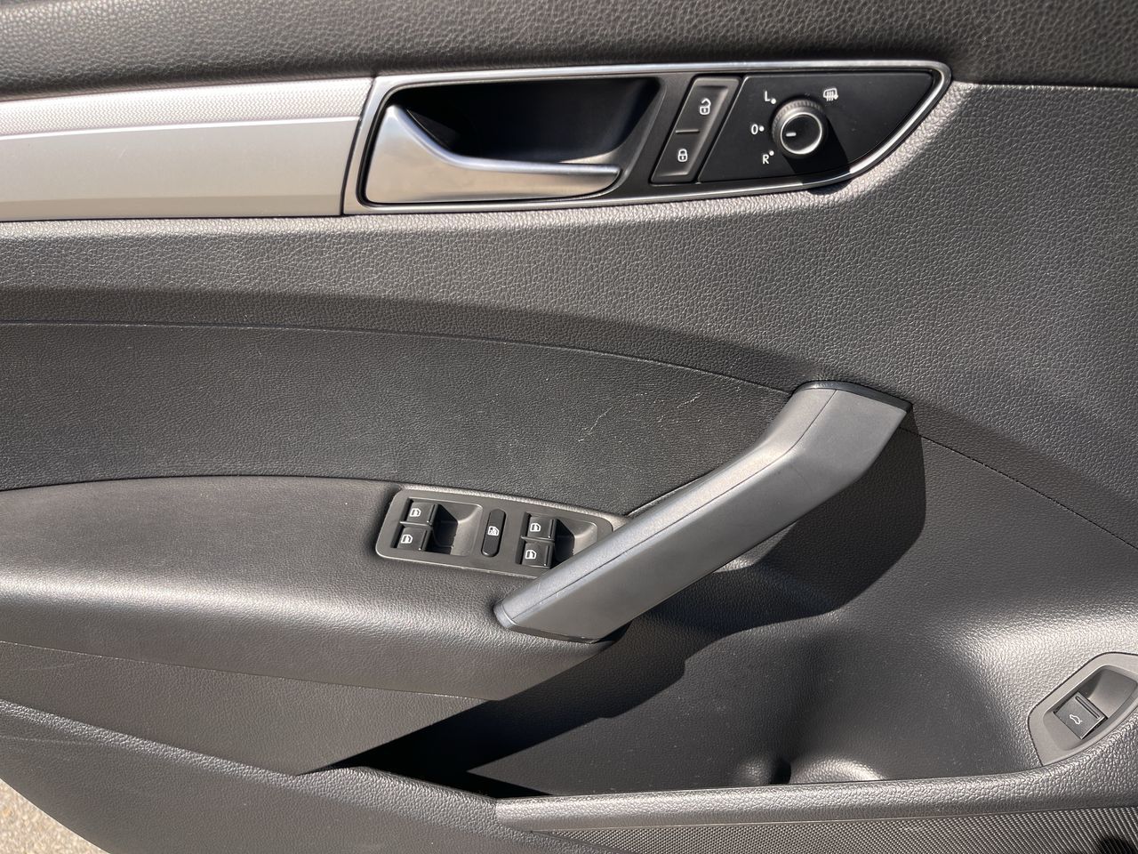 2017 Volkswagen Passat