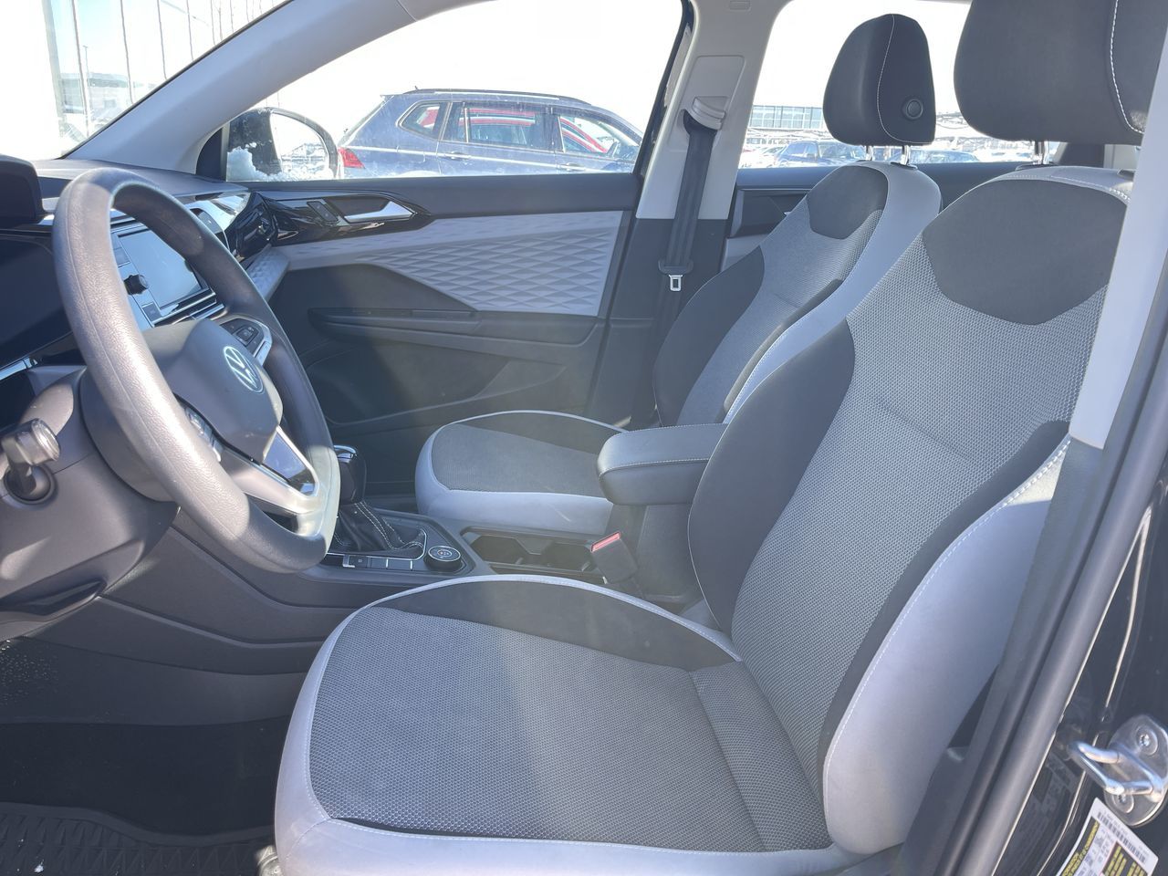 Volkswagen Taos  2022 à Calgary, Alberta