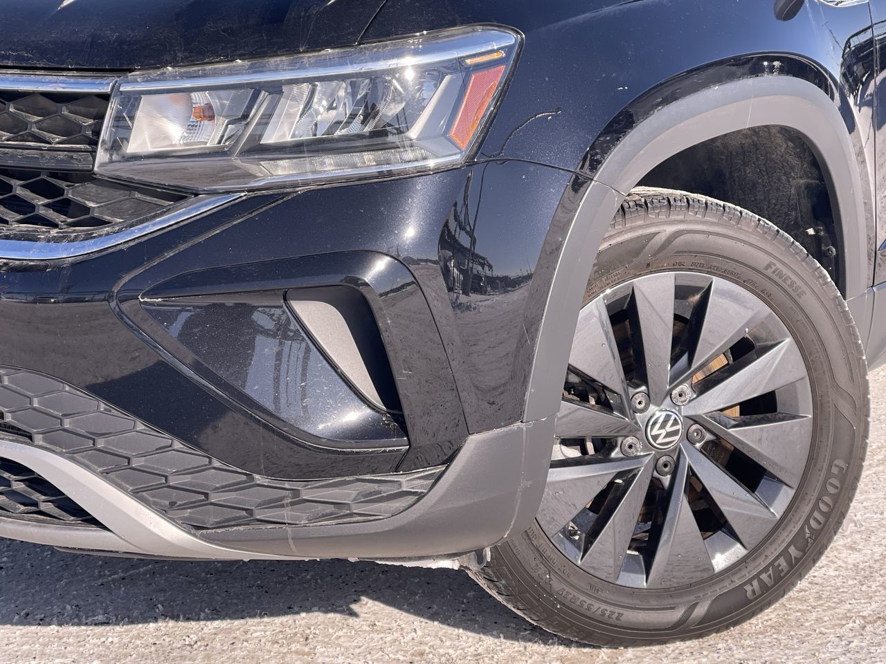 Volkswagen Taos  2022 à Calgary, Alberta