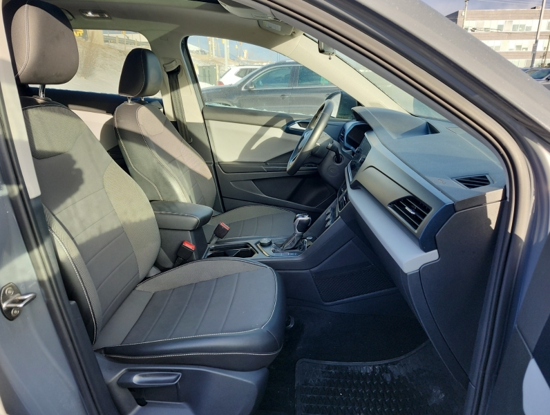 2022 Volkswagen Taos