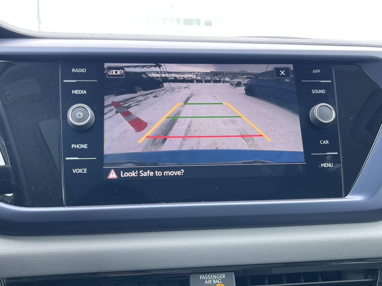 Volkswagen Taos  2022 à Calgary, Alberta