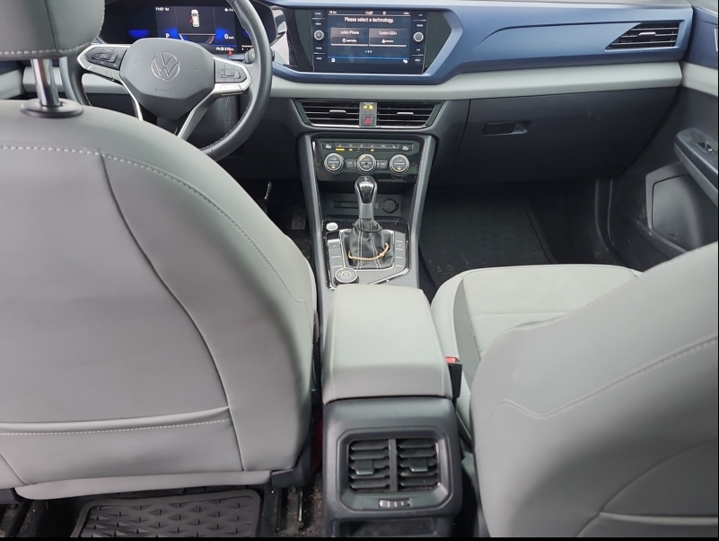 Volkswagen Taos  2022 à Calgary, Alberta