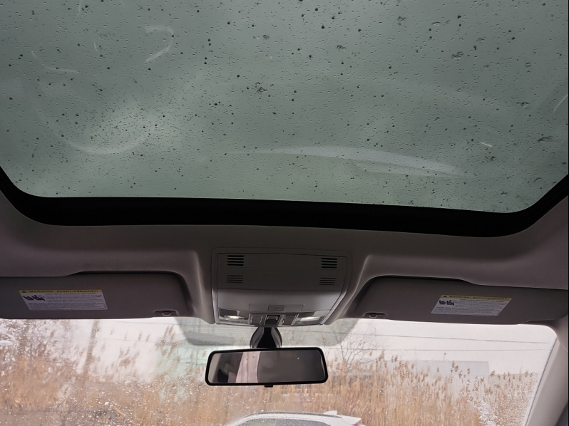 Volkswagen Taos  2022 à Calgary, Alberta