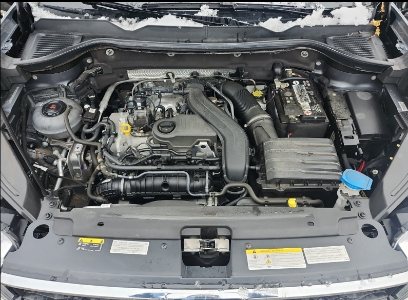 Volkswagen Taos  2022 à Calgary, Alberta