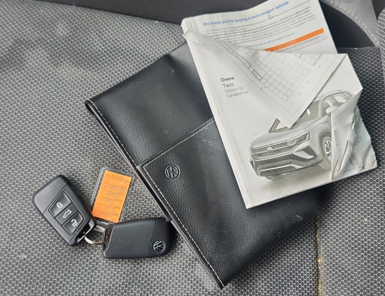 Volkswagen Taos  2022 à Calgary, Alberta