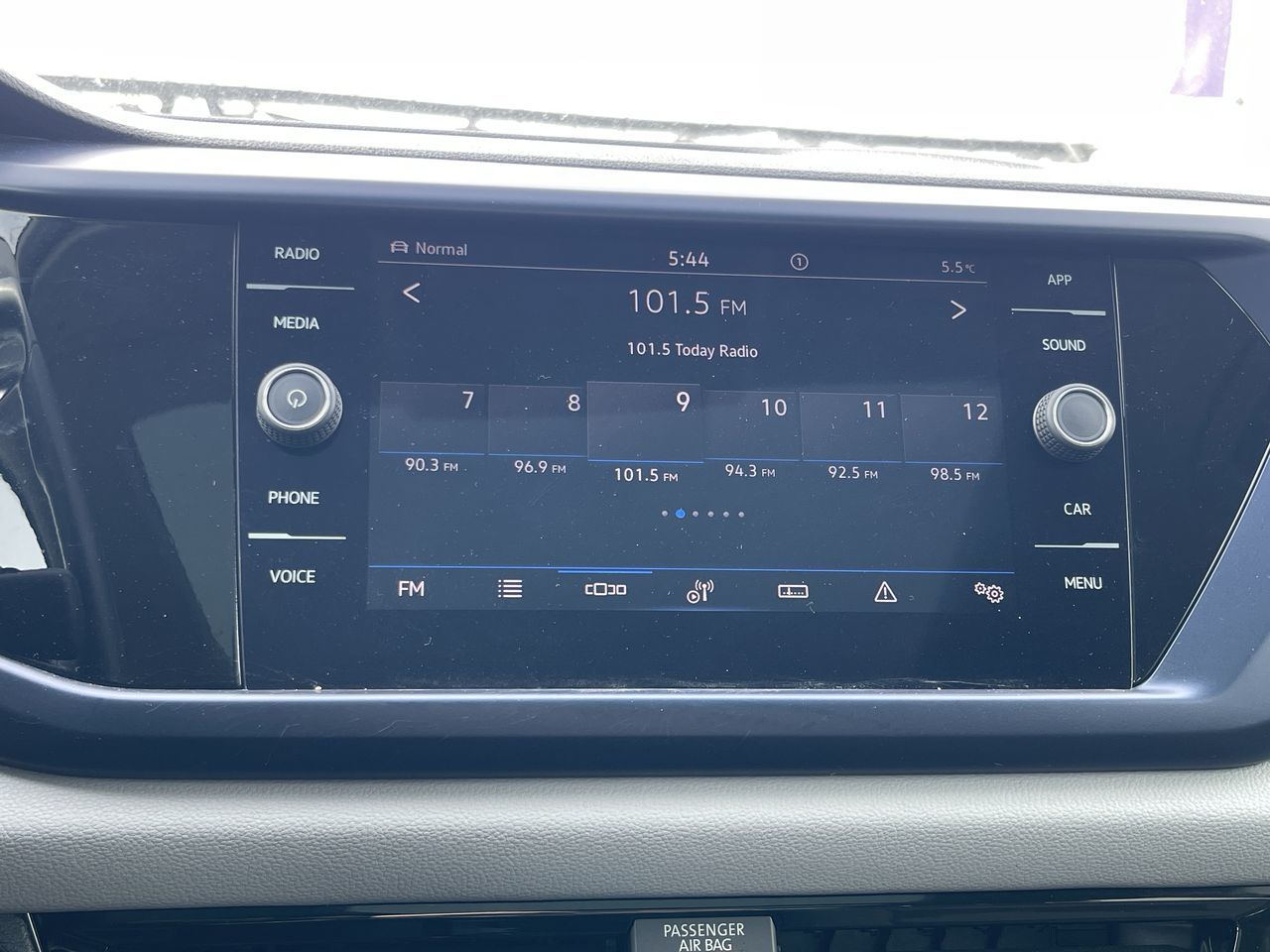 Volkswagen Taos  2022 à Calgary, Alberta