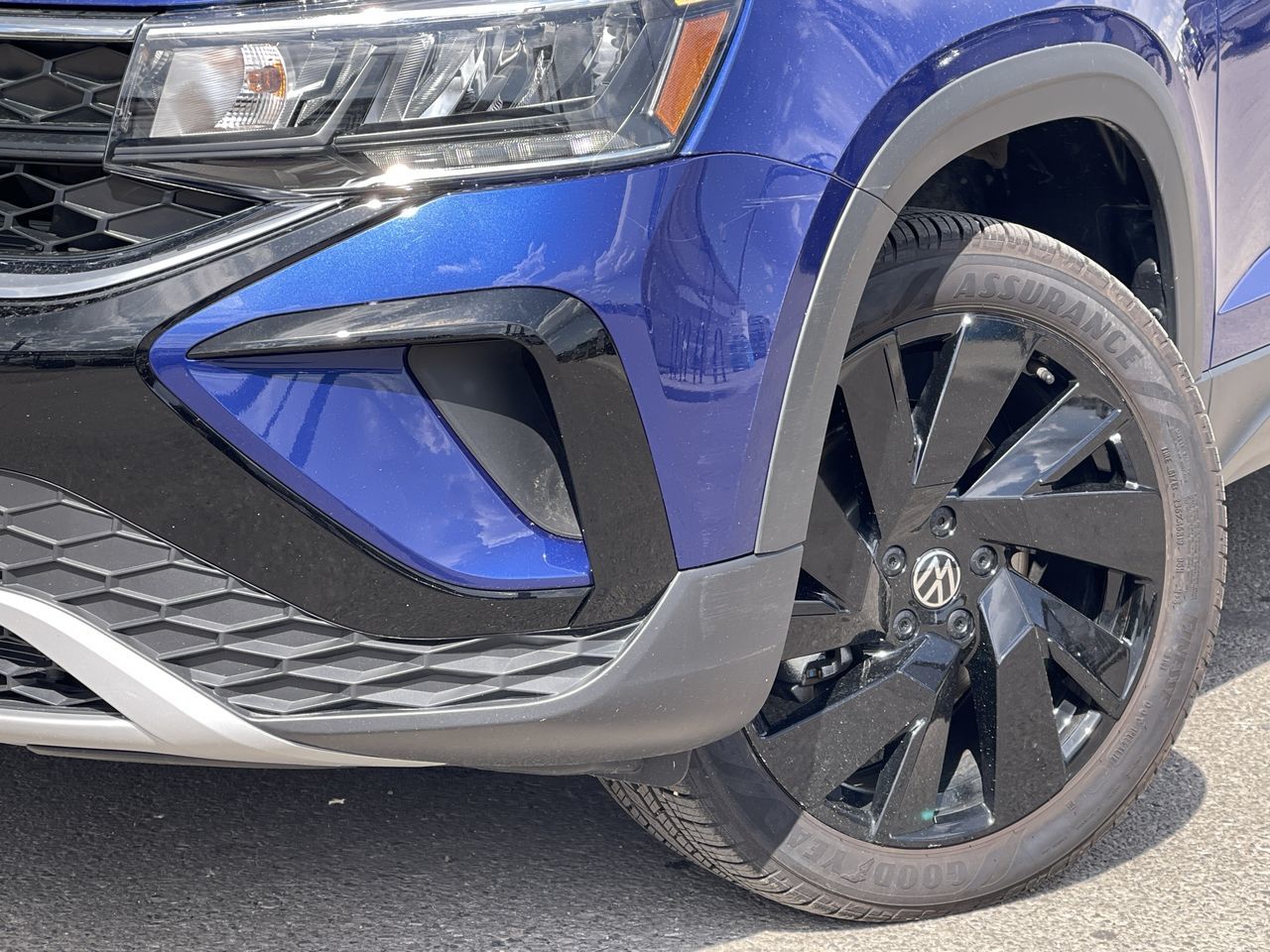 Volkswagen Taos  2024 à Calgary, Alberta