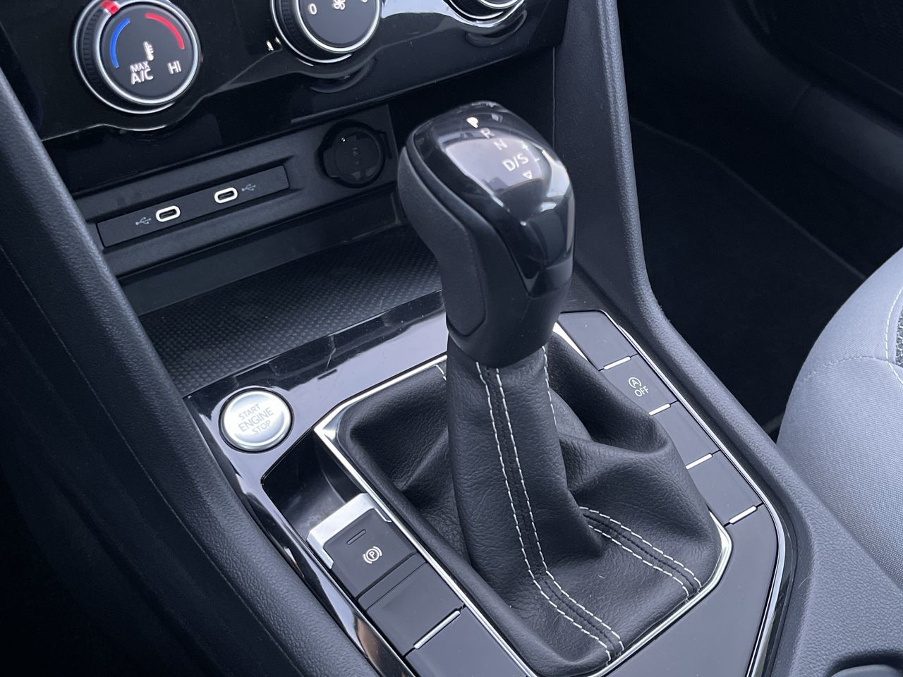 2024 Volkswagen Taos