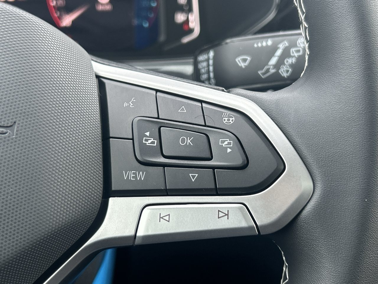 2024 Volkswagen Taos