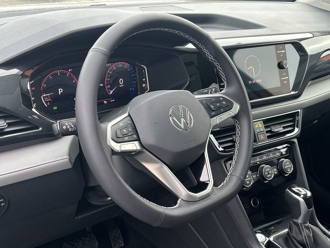 2024 Volkswagen Taos