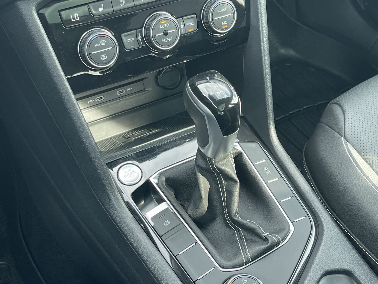 2024 Volkswagen Taos