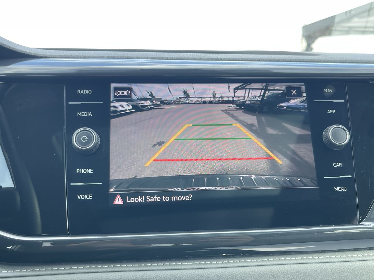 2024 Volkswagen Taos