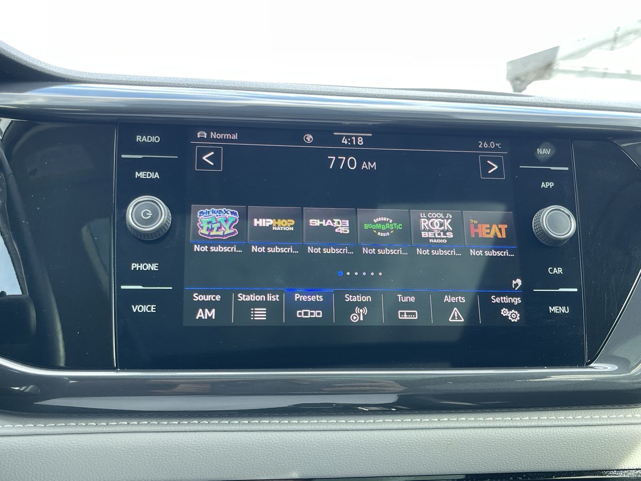 2024 Volkswagen Taos