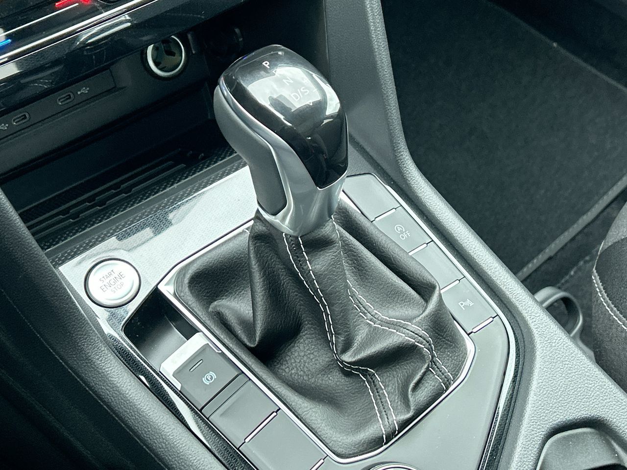 2025 Volkswagen Taos