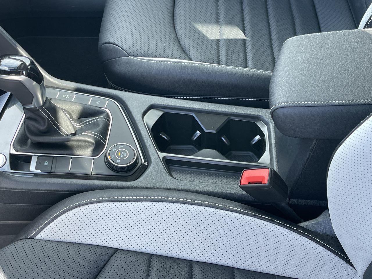 2025 Volkswagen Taos