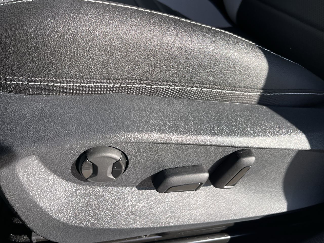 2025 Volkswagen Taos