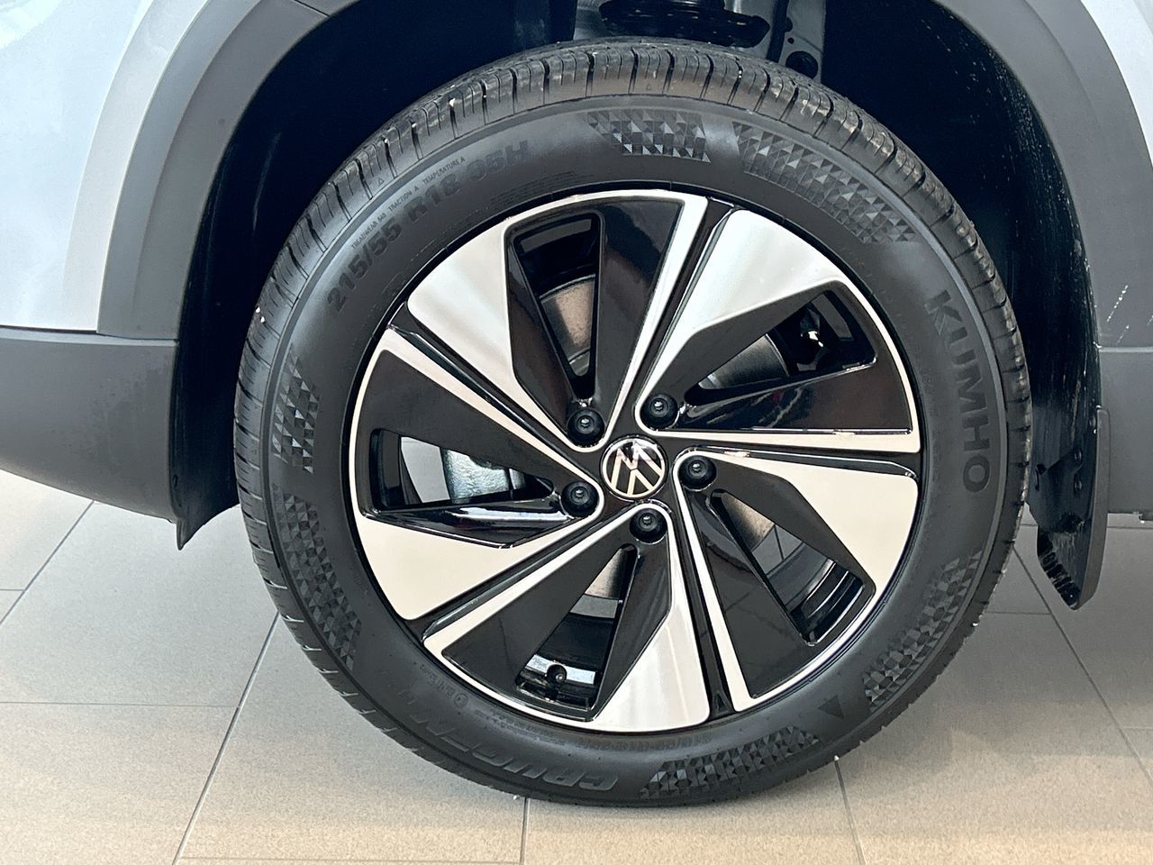 2025 Volkswagen Taos