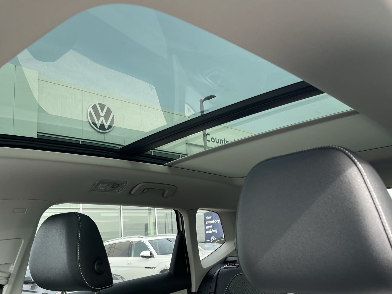 2025 Volkswagen Taos