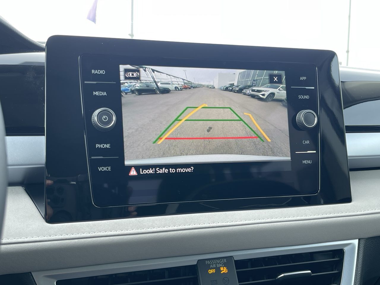 2025 Volkswagen Taos