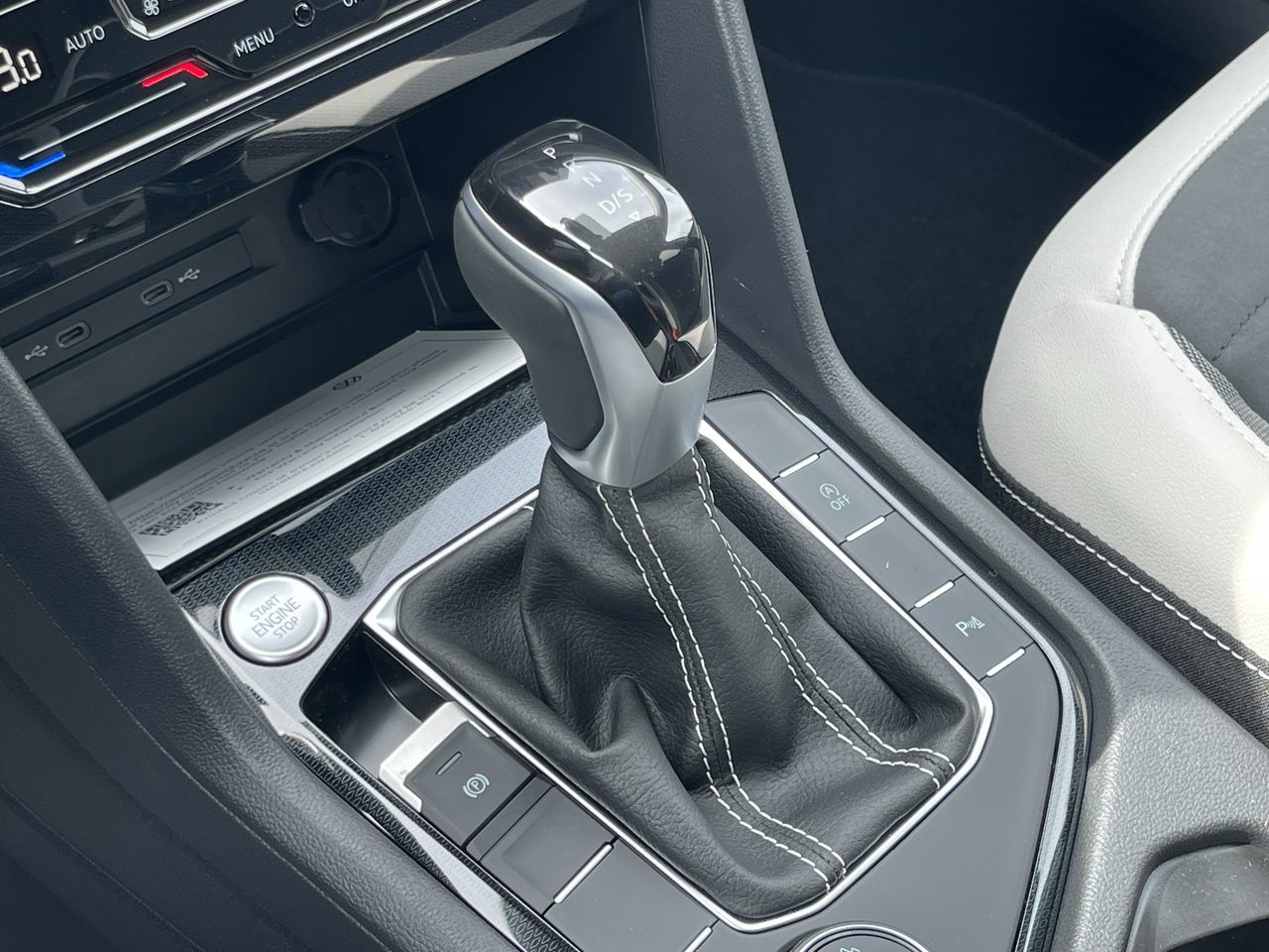 2025 Volkswagen Taos