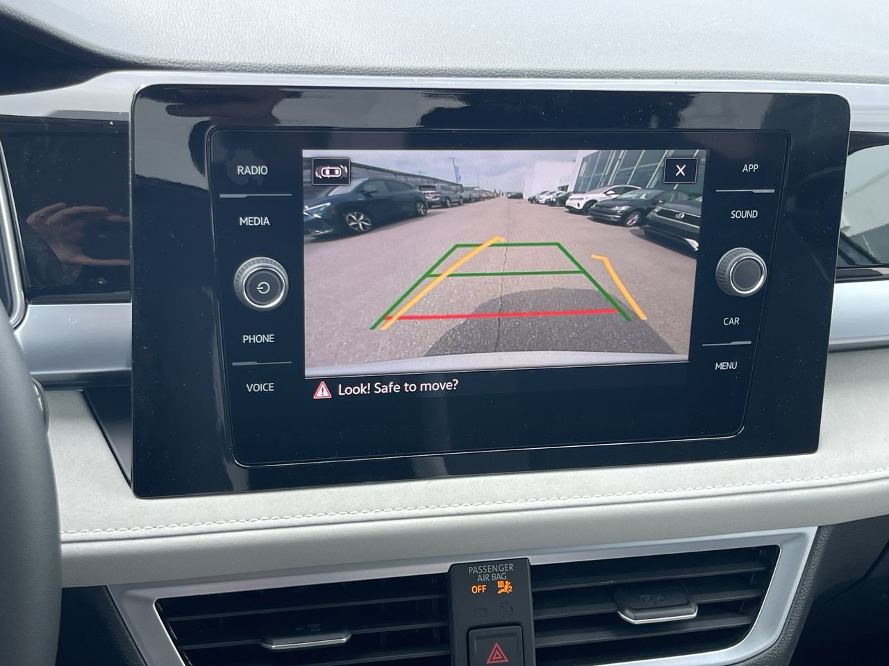 2025 Volkswagen Taos