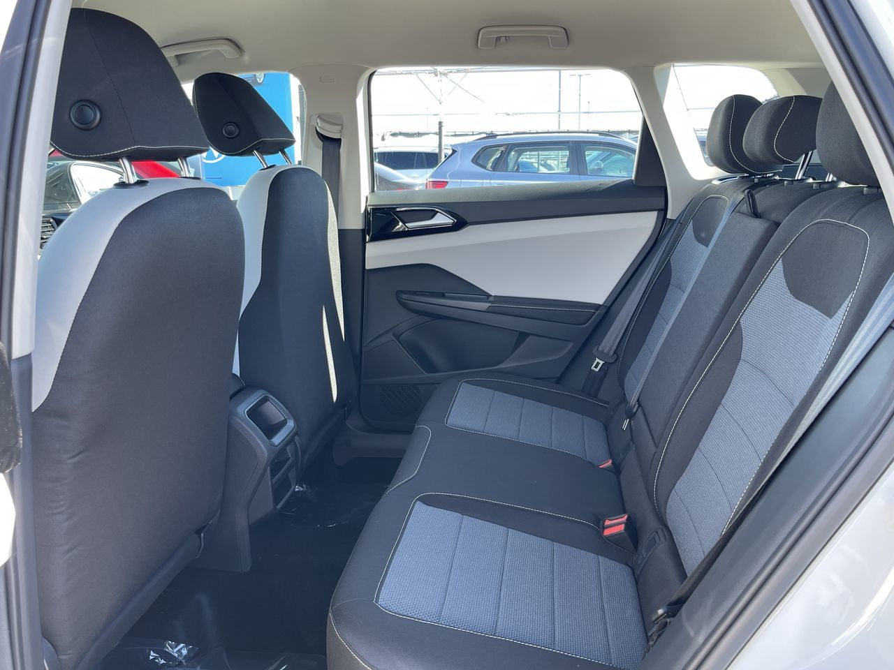 2025 Volkswagen Taos