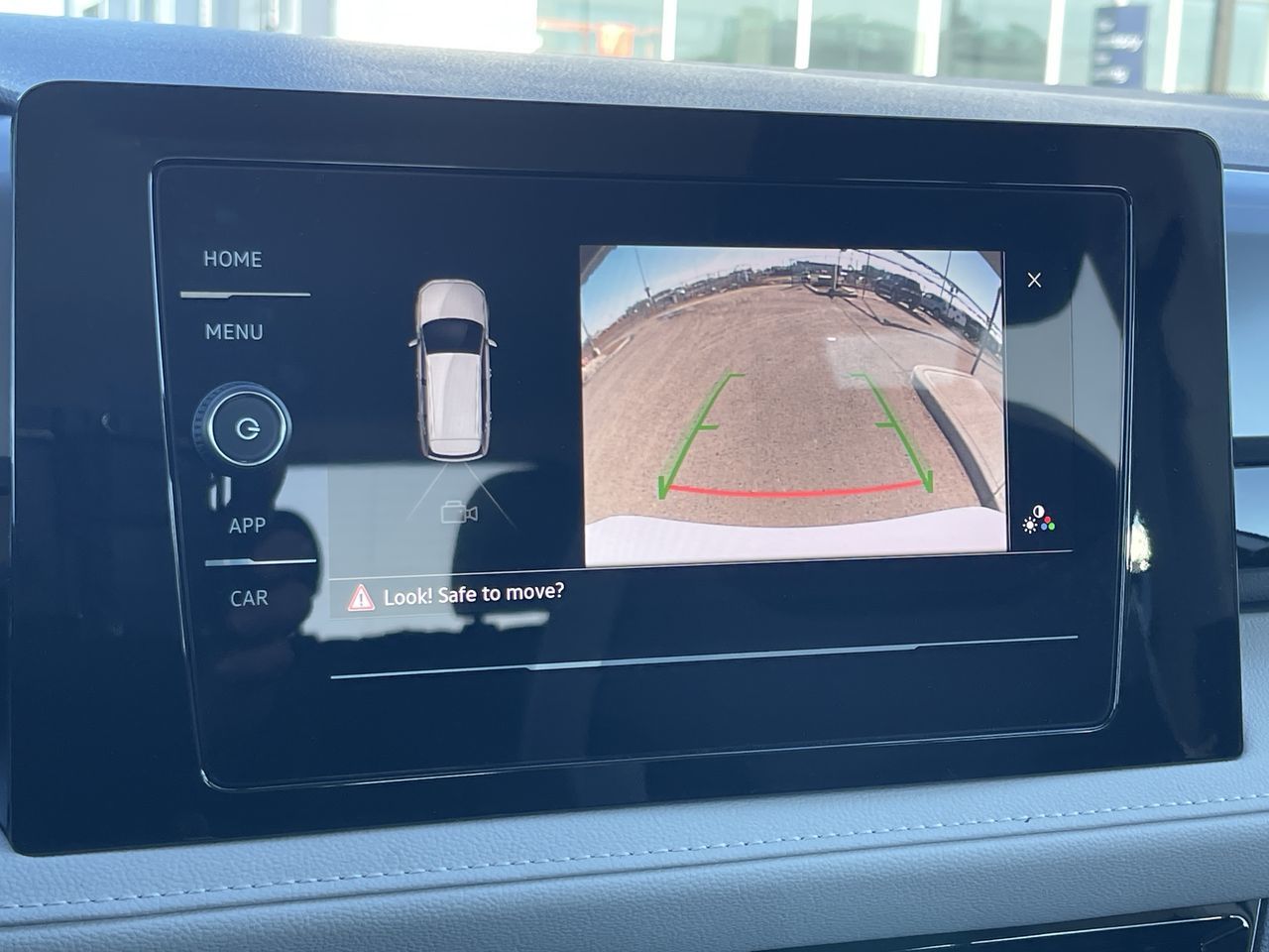 2025 Volkswagen Taos