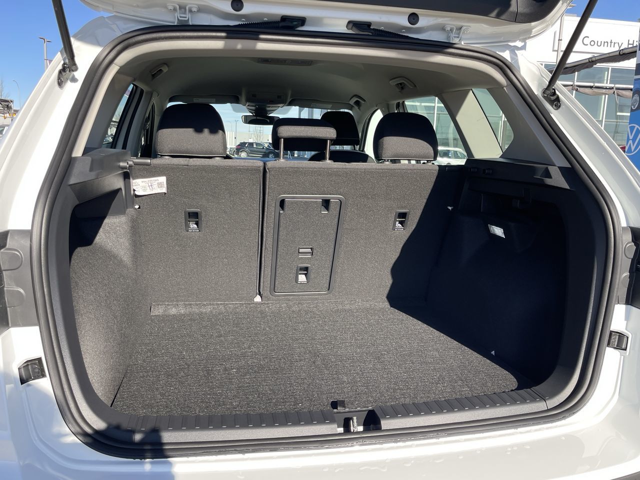 2025 Volkswagen Taos