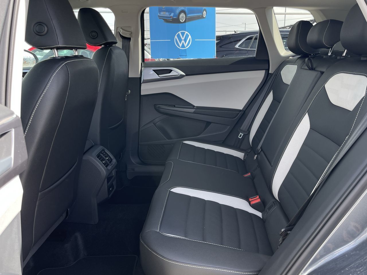 2025 Volkswagen Taos