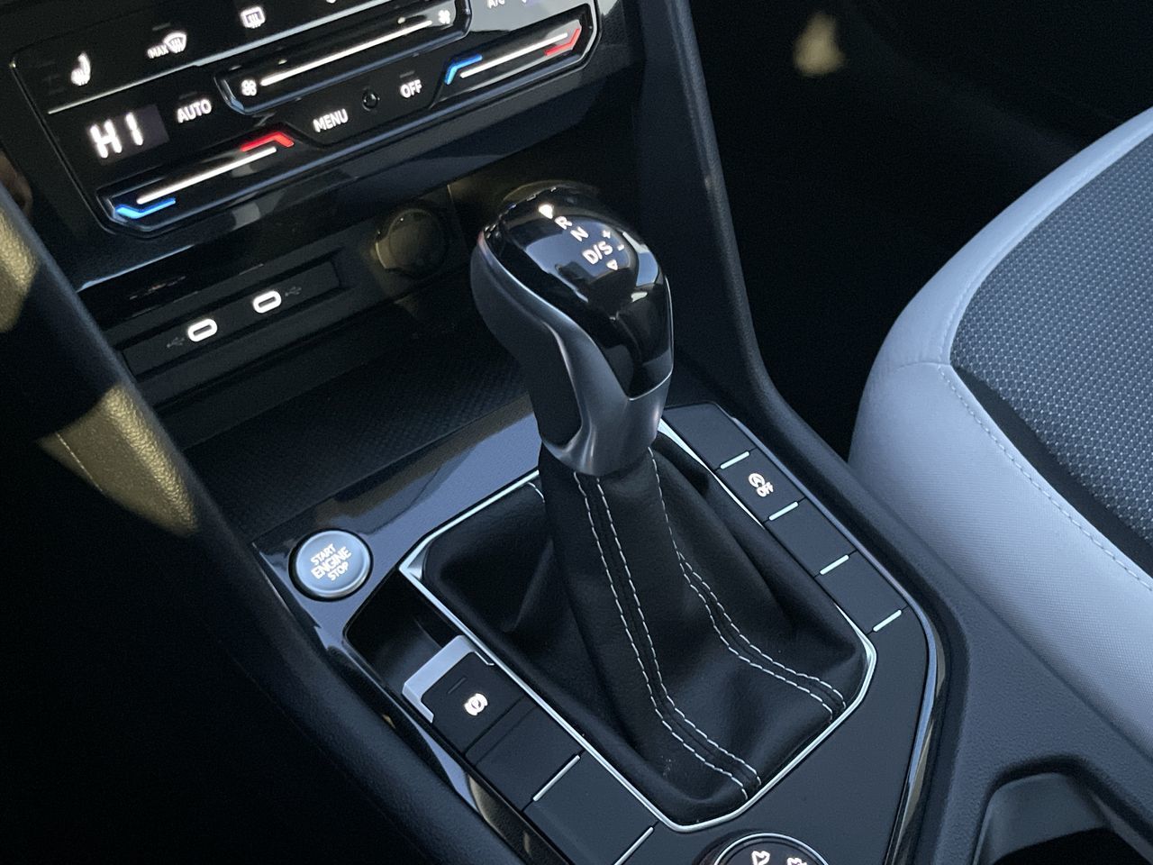 2025 Volkswagen Taos