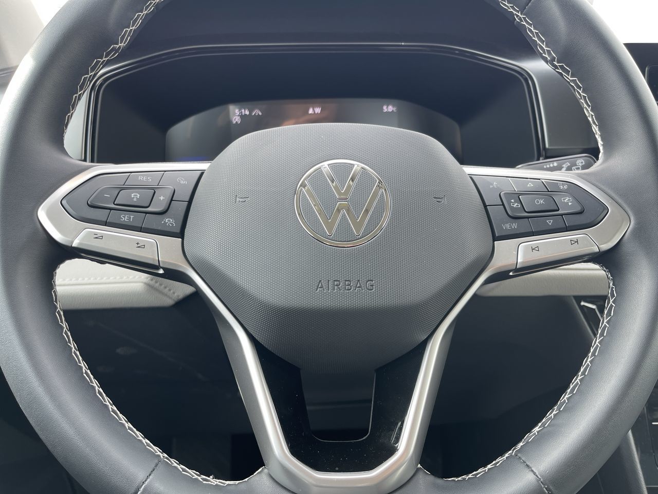 2025 Volkswagen Taos