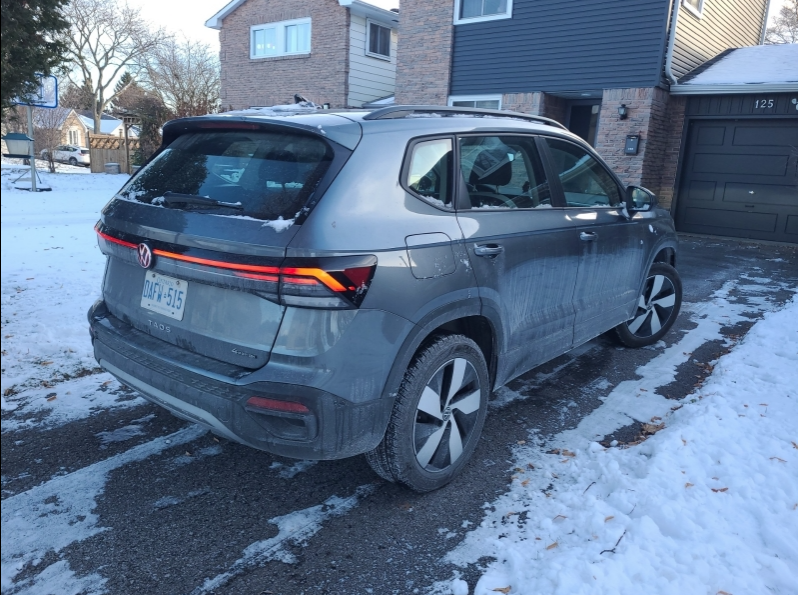 2025 Volkswagen Taos