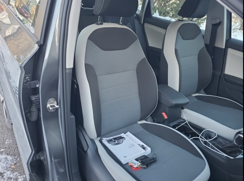 2025 Volkswagen Taos