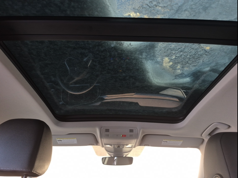 2025 Volkswagen Taos