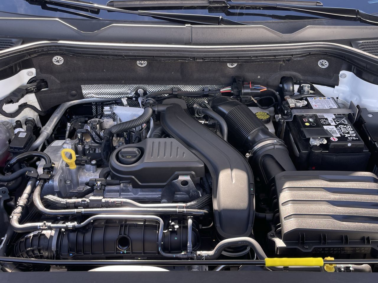 2025 Volkswagen Taos