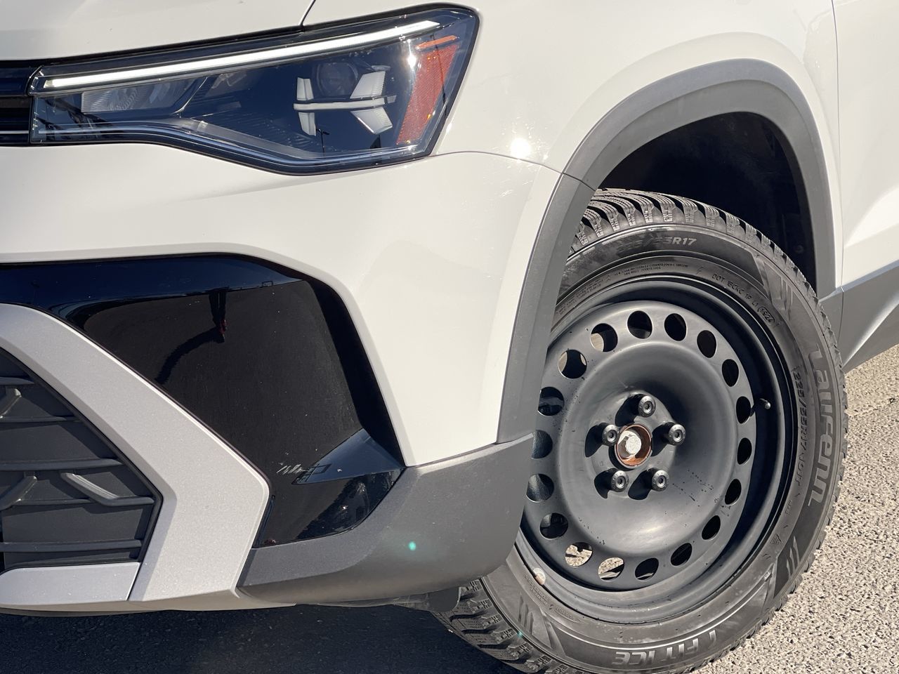 2025 Volkswagen Taos