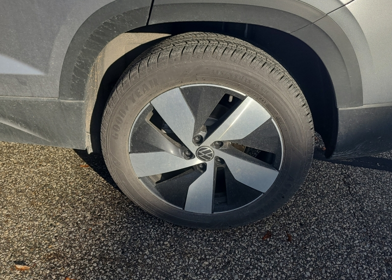 2025 Volkswagen Taos