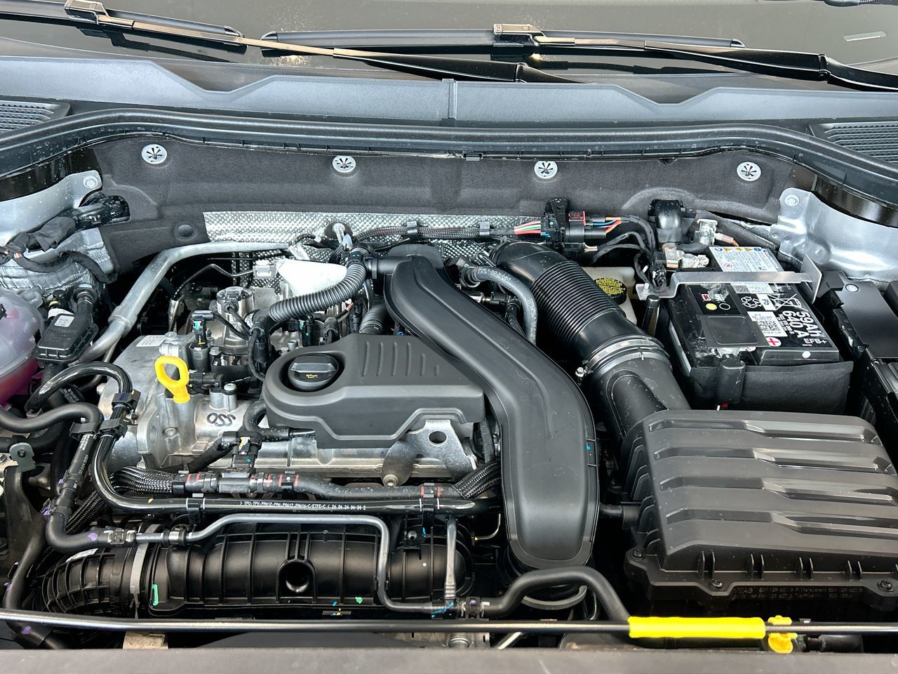 2025 Volkswagen Taos