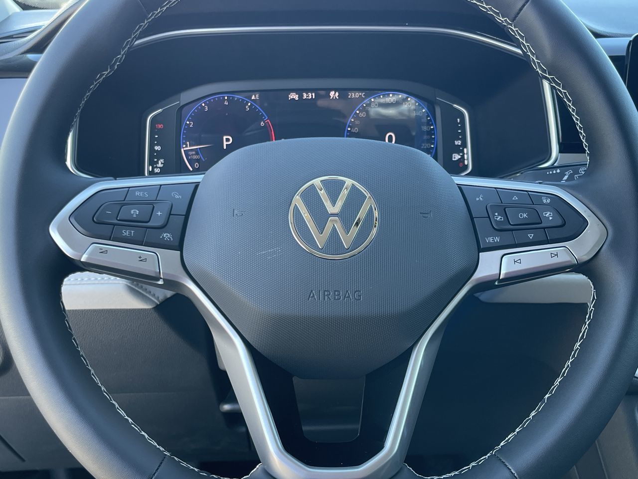 Volkswagen Taos  2027 à Calgary, Alberta