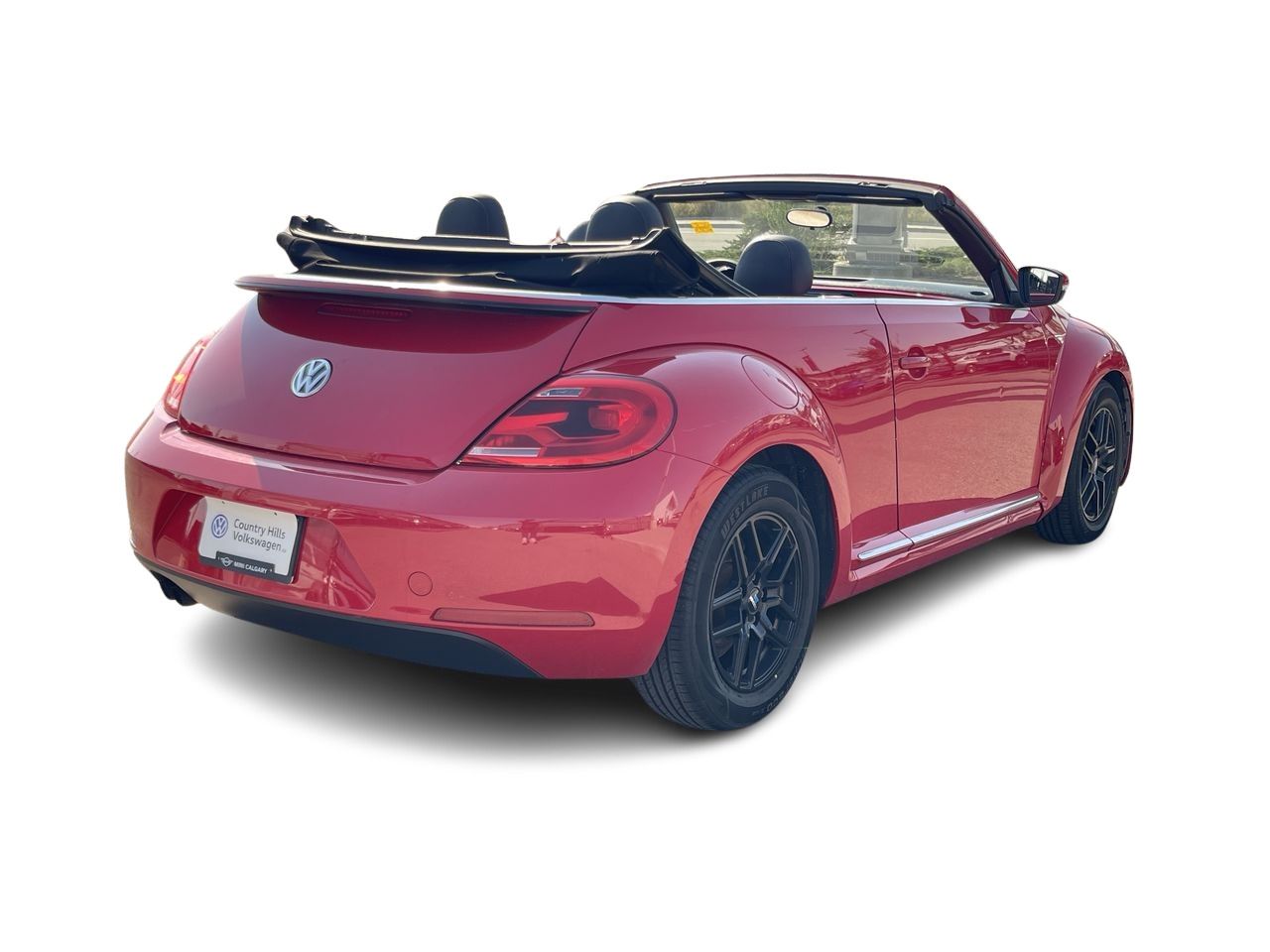 Volkswagen The Beetle Convertible  2016 à Calgary, Alberta