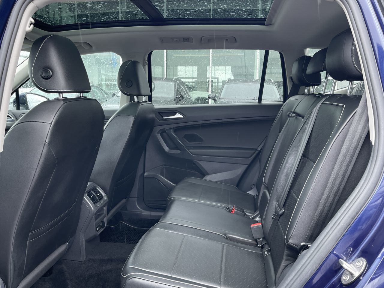2021 Volkswagen Tiguan in Calgary, Alberta