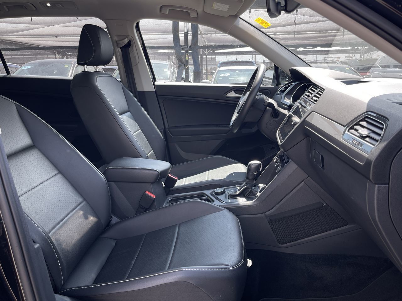 Volkswagen Tiguan  2021 à Calgary, Alberta