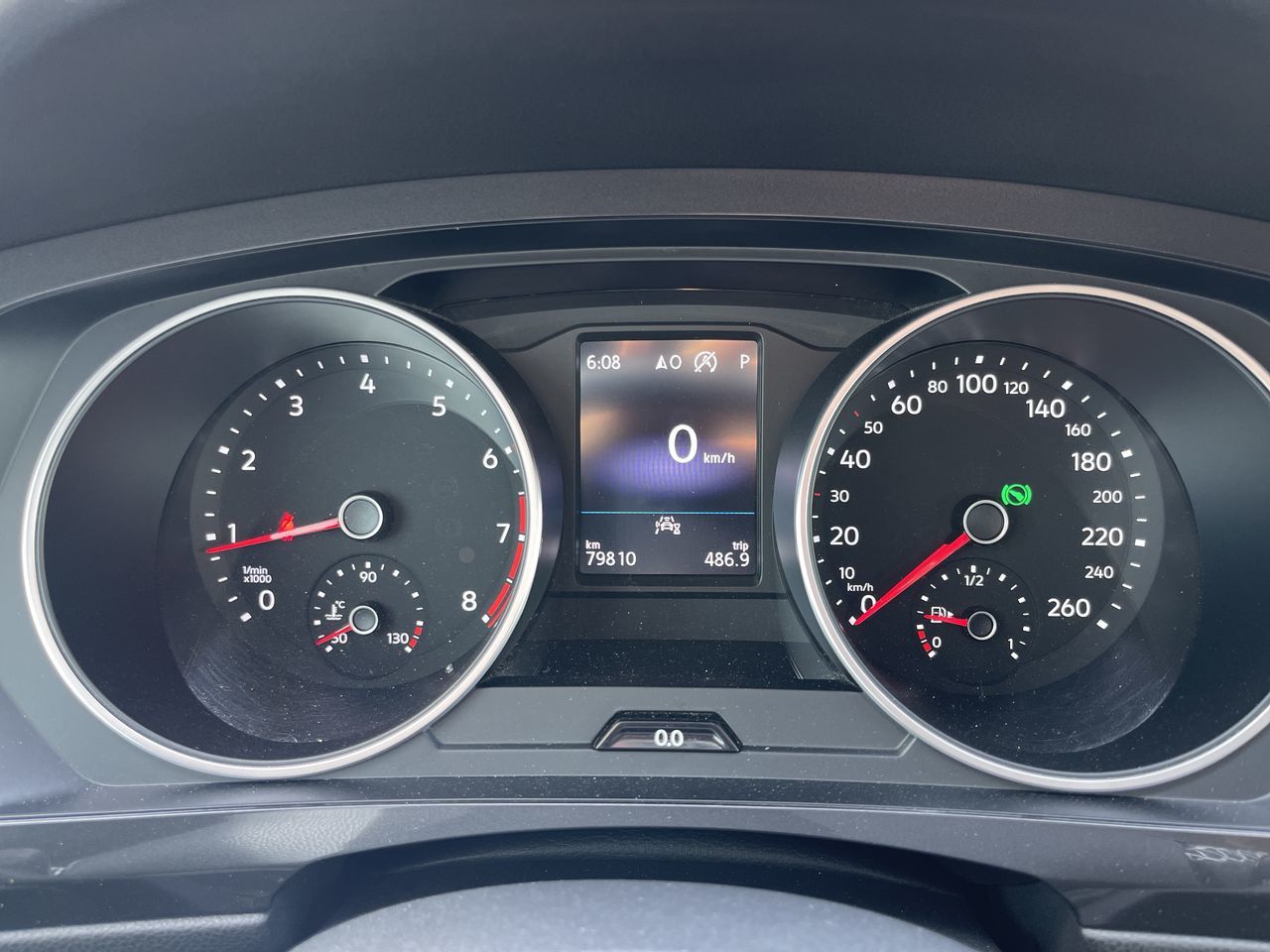 Volkswagen Tiguan  2021 à Calgary, Alberta