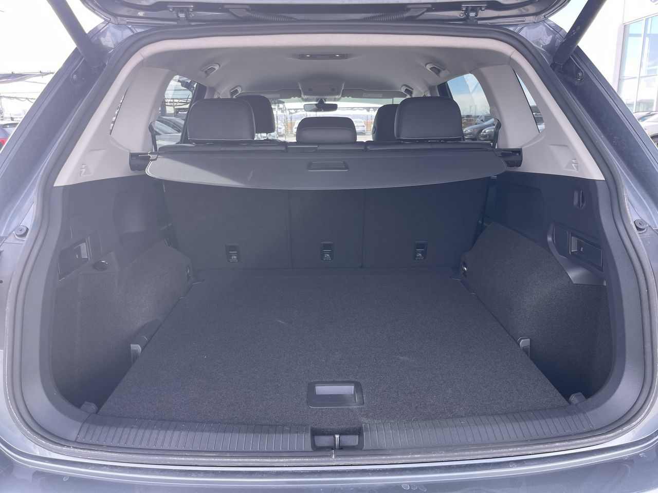 Volkswagen Tiguan  2021 à Calgary, Alberta