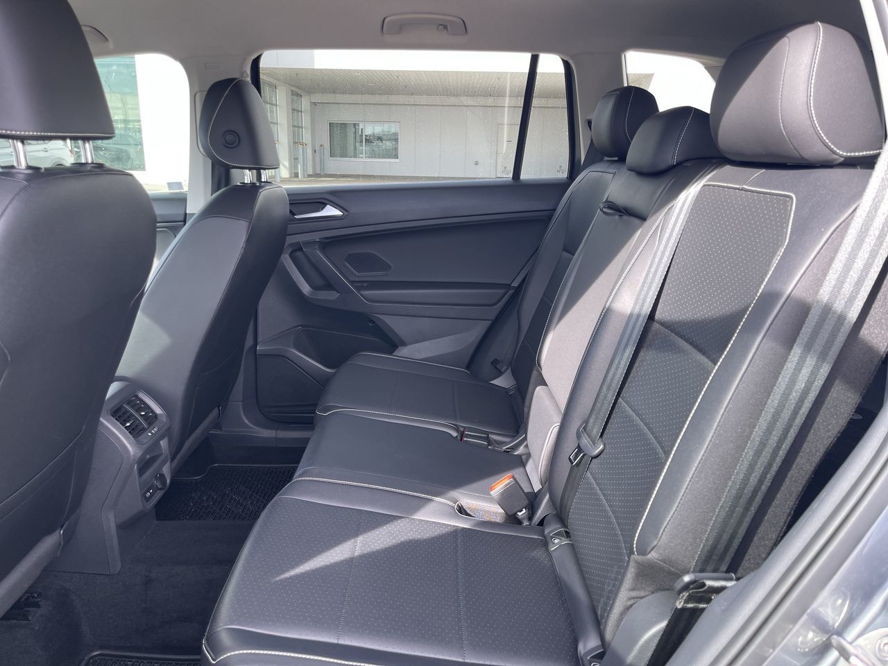 Volkswagen Tiguan  2021 à Calgary, Alberta